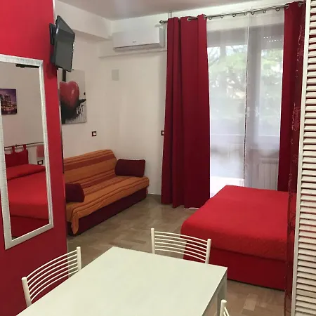 Da Gianni E Bea בית הארחה פוליניו