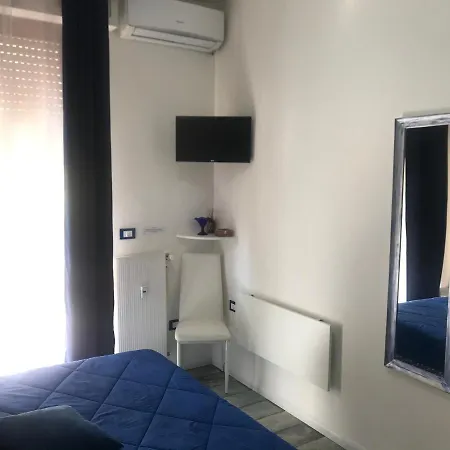 Da Gianni E Bea בית הארחה פוליניו